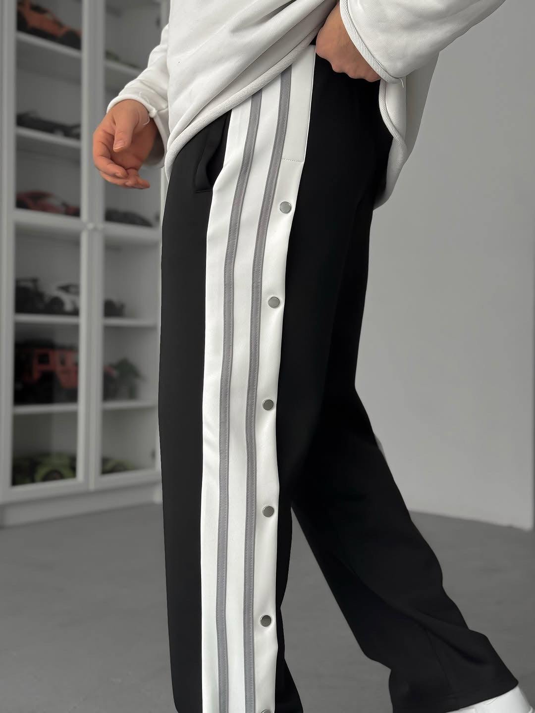Adidas sweatpants
