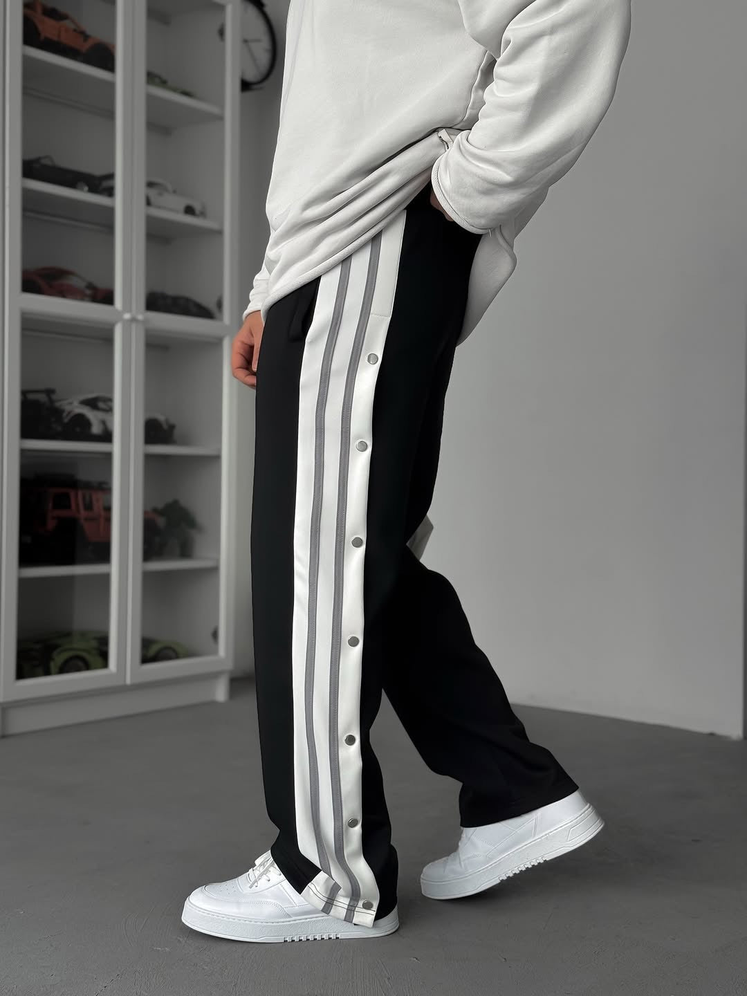 Adidas sweatpants