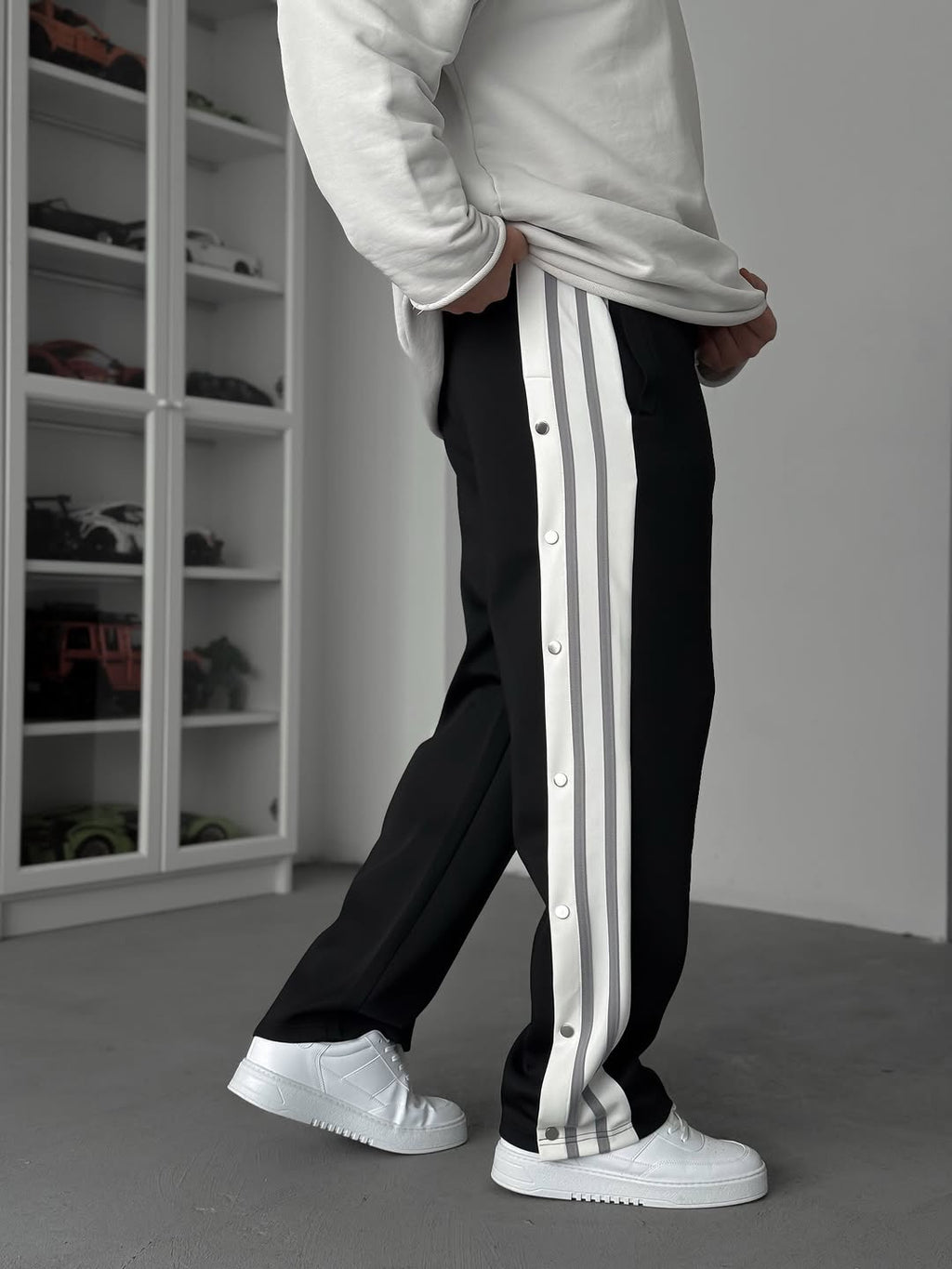 Adidas sweatpants