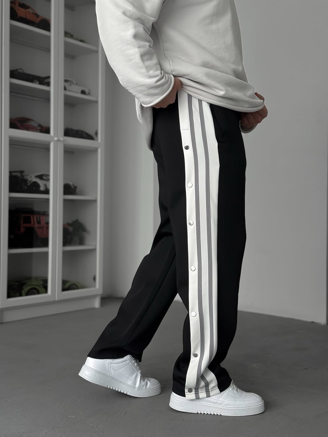 Adidas sweatpants