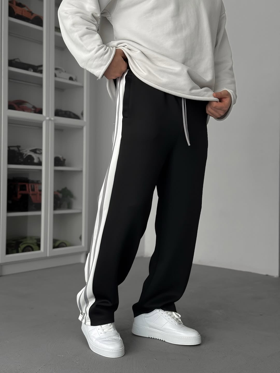 Adidas sweatpants